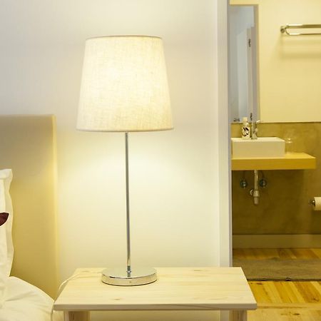 Joivy Cosy 1-Bed Flat With Workspace In Santa Catarina, Moments From Luis De Camoes Sq Lisbon Room photo